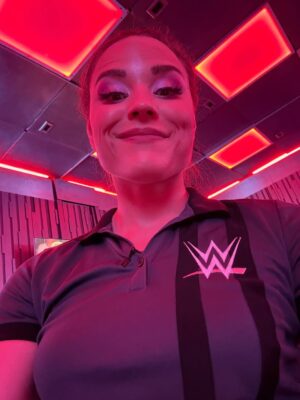 Jessika Evelyn Heiser Instagram - Monday Night Raw in Kansas City ☑️ 
It was freezing 🥶 
Amazing start to the week as we have Saturday Night’s Main Event coming up this Saturday! 
John Cena’s last match 🥺🥺