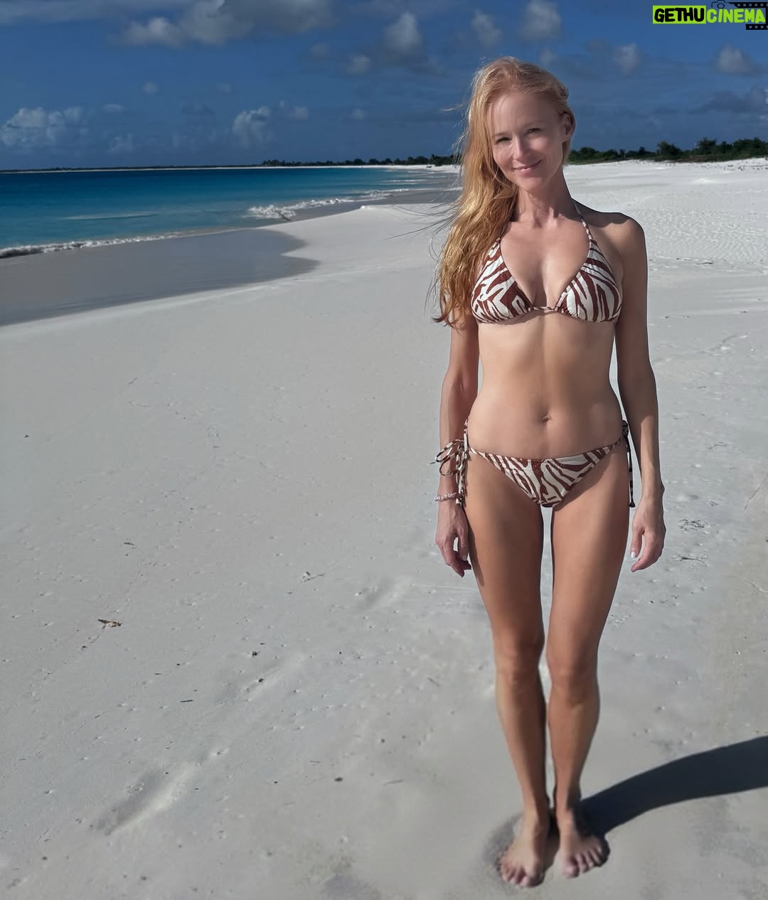 Jewel - 36.6K Likes - #Barbuda for a few days of sun before more winter snow