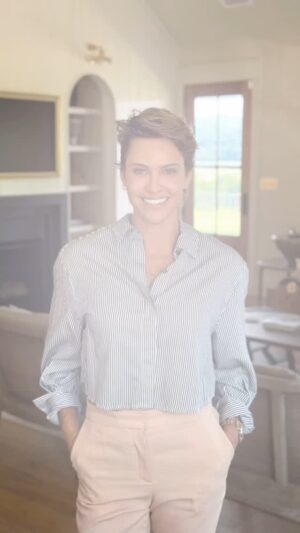 Jill Wagner Instagram - I’m honored to announce that @scottmansionfarmstn would love to host your private event. Excited to pair with  @belle_ame_design for all of SMF events ! Visit Scottmansionfarms.com for more info !  Thanks to the following for being partners with the farm !

@abigailmalonephoto
@nuagedesignsinc
@bangsandblush_
@knoxvilleharpist
@bridgewaterhospitality
@colbywestdesign
@foragedfilms
@elmslettering
@vowdweddings
@belle_ame_design
@mccaberentals
@gracereedjackson 
@sweetpeaknoxville @whitestonemarketing