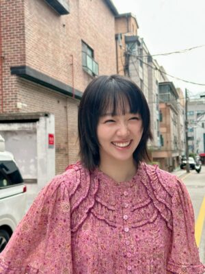 Jin Ki-joo Instagram - 신남💃