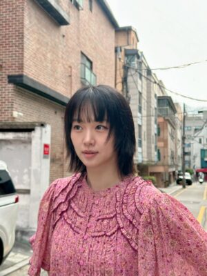 Jin Ki-joo Instagram - 신남💃