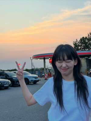 Jin Ki-joo Instagram - 🔥
