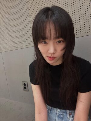 Jin Ki-joo Instagram - 🫨