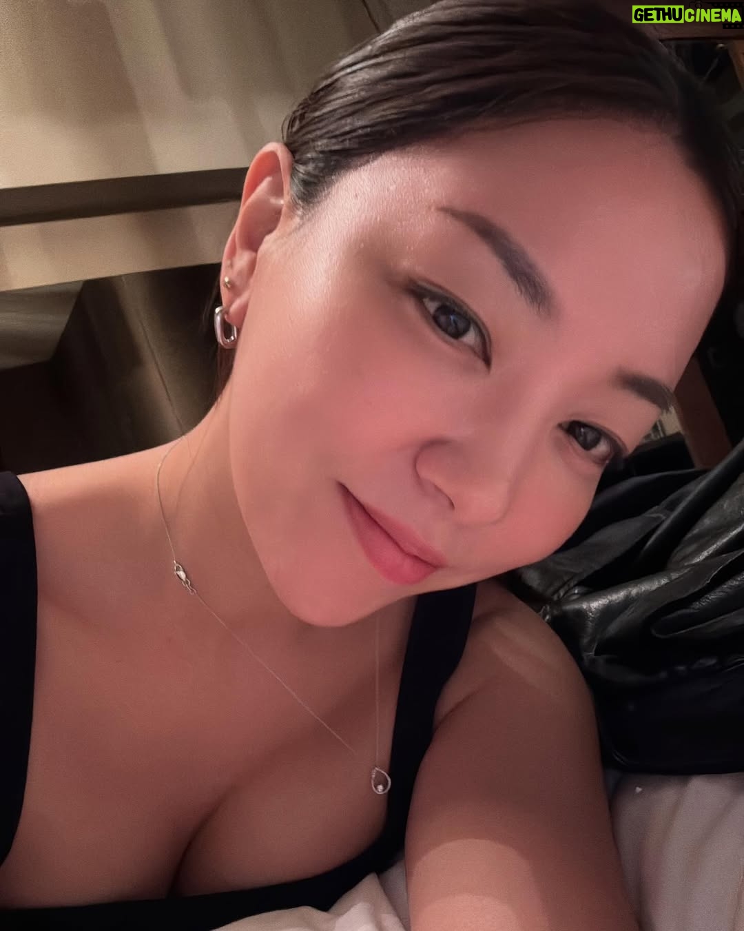 JinJoo Lee - 16.4K Likes - You know exactly what I like 😏🤍