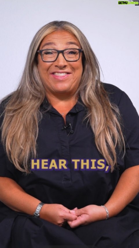 Jo Frost - 8.5K Likes - A short sweet message to remind you that human connection counts beyond this holiday month when we can truly stay mindful as a family of when to use the tools at our disposal and not allow them to use us!

For those with Toddlers, remember you play the most significant role in the healthy development of your child's brain in these early years. For those with teenagers, connect now or you may lose them later.
Parents stay mindful of how much you pick up your phone too, because no child should have to compete for your attention and time. 

Have a great week, everyone!

Jo xx