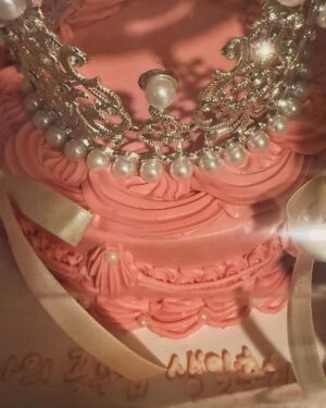 Jo Hye-joo Instagram - april 🎂🪐🌹🤍