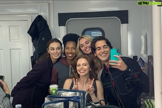 Jordan Clark - 51.5K Likes - Remember when I was in B Troupe? 

10 seasons later and I’m forever grateful for this show and the friendships that will outlast my dance skills ❤️ love you TNS and thank you for some of the best years of my life. I will never forget you