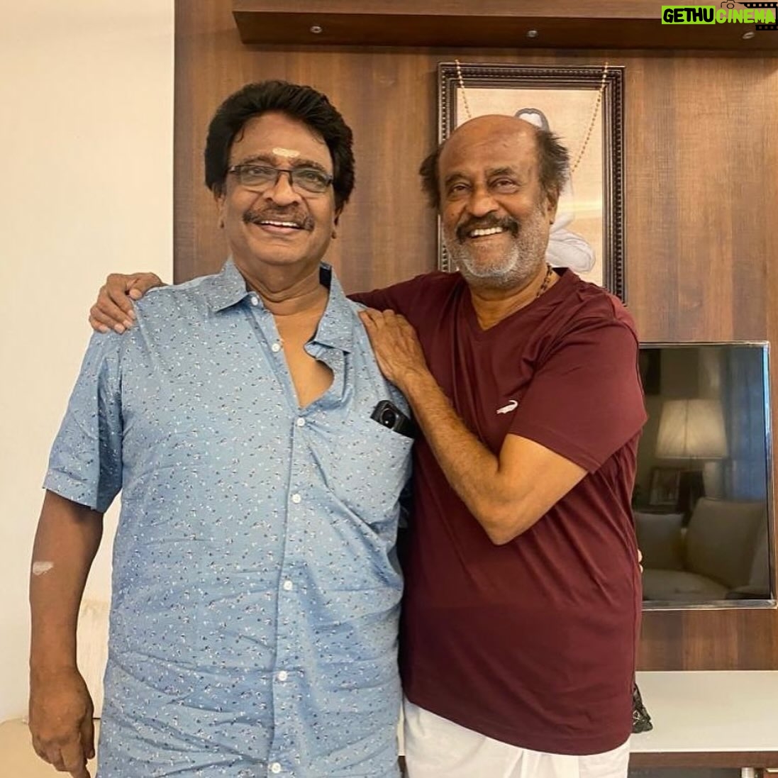 Jovita Livingston Jones - 34.7K Likes - Throwing it back again to the most unforgettable 20 mins of my life ❤️ Happiest birthday to you Thalaivaaaaa !!!!! We love you sooo soooo much ❤️🔥 #fangirlforlife 

#superstar #happybirthdaythalaiva #happybirthdaysuperstar #rajinikanth