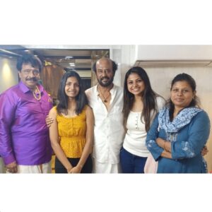 Jovita Livingston Jones Instagram - Throwing it back again to the most unforgettable 20 mins of my life ❤️ Happiest birthday to you Thalaivaaaaa !!!!! We love you sooo soooo much ❤️🔥 #fangirlforlife
#superstar #happybirthdaythalaiva #happybirthdaysuperstar #rajinikanth
