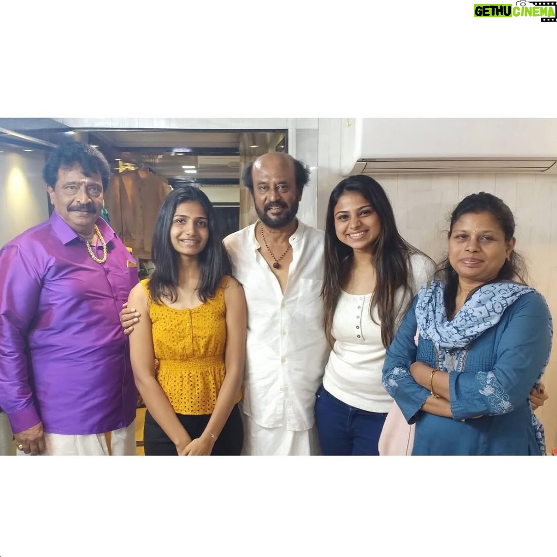 Jovita Livingston Jones - 34.7K Likes - Throwing it back again to the most unforgettable 20 mins of my life ❤️ Happiest birthday to you Thalaivaaaaa !!!!! We love you sooo soooo much ❤️🔥 #fangirlforlife 

#superstar #happybirthdaythalaiva #happybirthdaysuperstar #rajinikanth