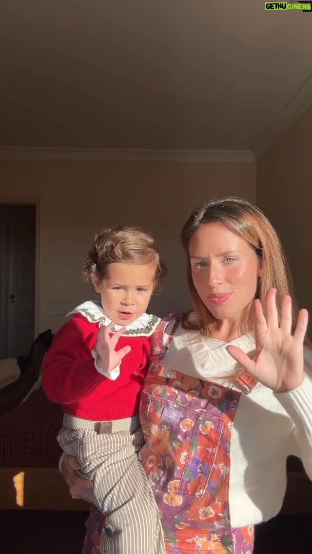 Júlia Belard - 1.8K Likes - Outfit de domingo para uma tarde no parque,
com amigos ❤️