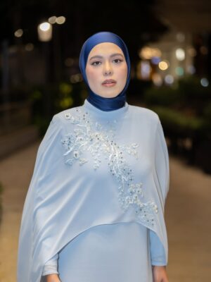 Julia Farhana Marin Instagram - .
Falling in love with myself all over again 
Attended FMA for @majalahnona 

Thank you and congratulations @kiffy_razak on an amazing 20 year journey with Nona, thank you for showing us what true empowerment is and what its like to be a woman with her own voice. Have always admired your work! Keep thriving wherever you are 🫶🏻

Thank you @wanmohdfirdaus for having me at FMA nona

Wearing @haydena_
Photos @keanuazmanproductions team