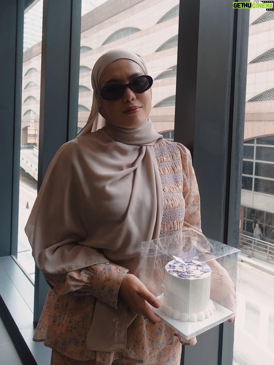 Julia Farhana Marin - 201 Likes - Press conference with @tvalhijrah114 for my latest project #vibrasiayatayattuhan 

Wearing @petitmoi.my of course 🫶🏻