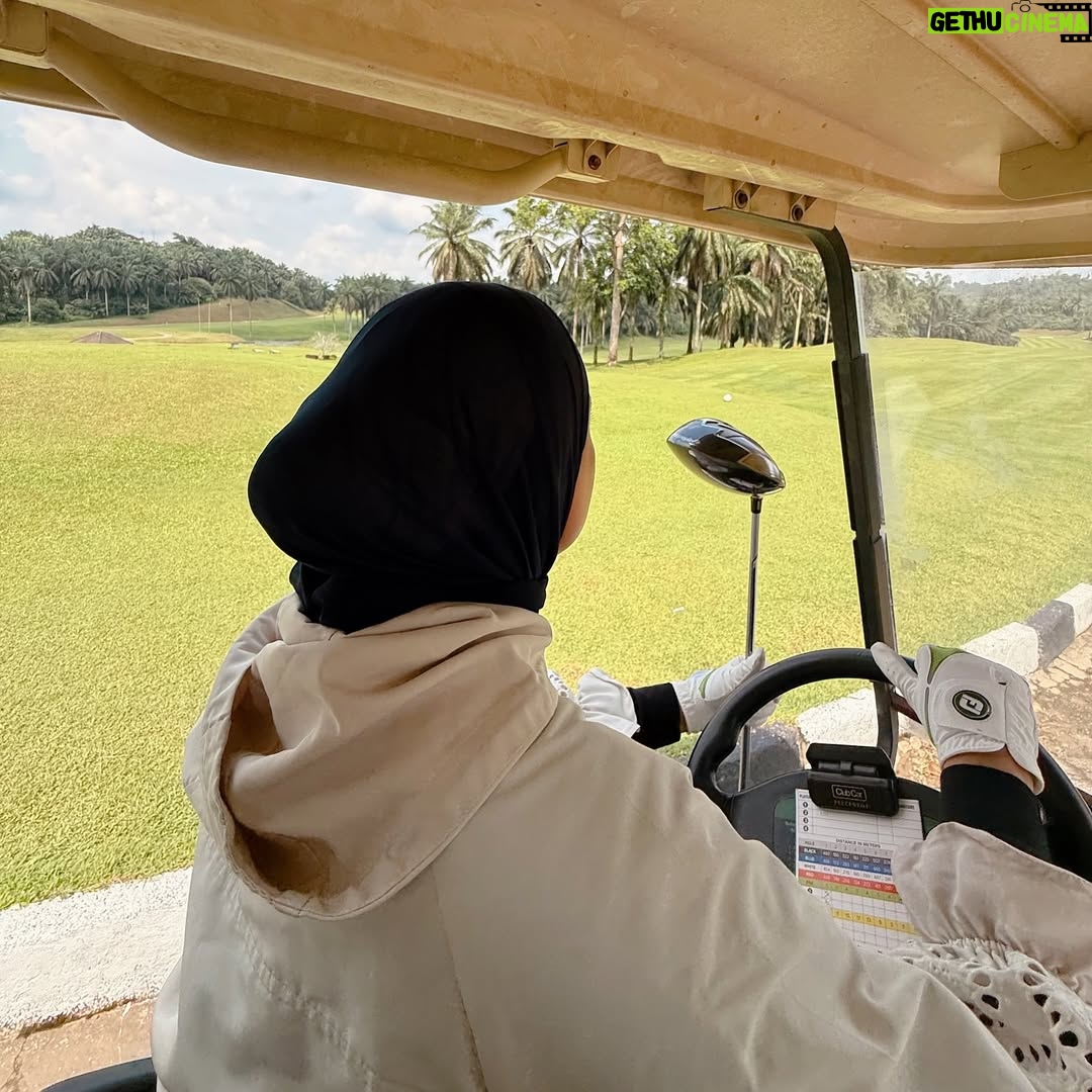 Julia Farhana Marin - 313 Likes - .
Have to go back to work soon, but I will always have time for golf 🫶🏻 

I have a feeling @bbgcmalaysia will be my weekly getaway for golf now. Very well maintained, love the green, challenging but very satisfying golf course. 

See you soon @bbgcmalaysia 🫶🏻
Girls, wanna try golfing? 🤪 @shazabae_ @dianadanielleb @afina_balqis @uqashasenrose2 @therealsaraali @bellaastillah @ameliath @nabila.razali