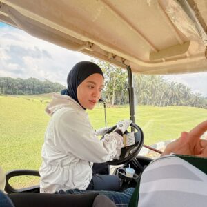Julia Farhana Marin Instagram - .
Have to go back to work soon, but I will always have time for golf 🫶🏻 

I have a feeling @bbgcmalaysia will be my weekly getaway for golf now. Very well maintained, love the green, challenging but very satisfying golf course. 

See you soon @bbgcmalaysia 🫶🏻
Girls, wanna try golfing? 🤪 @shazabae_ @dianadanielleb @afina_balqis @uqashasenrose2 @therealsaraali @bellaastillah @ameliath @nabila.razali