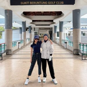 Julia Farhana Marin Instagram - .
Have to go back to work soon, but I will always have time for golf 🫶🏻 

I have a feeling @bbgcmalaysia will be my weekly getaway for golf now. Very well maintained, love the green, challenging but very satisfying golf course. 

See you soon @bbgcmalaysia 🫶🏻
Girls, wanna try golfing? 🤪 @shazabae_ @dianadanielleb @afina_balqis @uqashasenrose2 @therealsaraali @bellaastillah @ameliath @nabila.razali