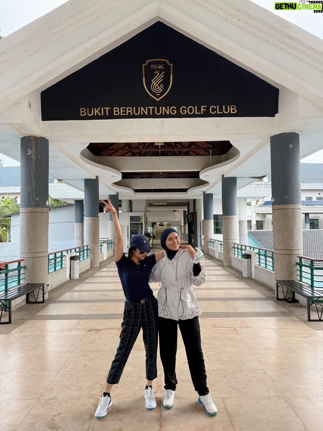 Julia Farhana Marin - 1K Likes - .
Today, I am reminded how Allah swt has blessed me with so much love and rezeki over the years. Today felt like just another day, just extra food and extra dessert (cake 🤣) 

Everyday I have so much attention, so much love, so much care, so much rezeki masyallah. That’s what I love about birthdays, you are reminded of how much you are blessed. 

Thank you for being in my life, thank you sayang @drchehafiz for always making me feel special every single day, thank you for your daily tazkirah which I am happy to listen to every day, I am blessed to be loved and supported by you. Thank you all my sweet friends for all the messages, whatsapp, for taking the time to make doa for me 😭 and my smol family who give me so much love, thank you. Thank you feeding me endless pizza, pasta and lasagna tonight. 

I dont have enough space for more photos 🫠 

Love you all 🫶🏻❤️