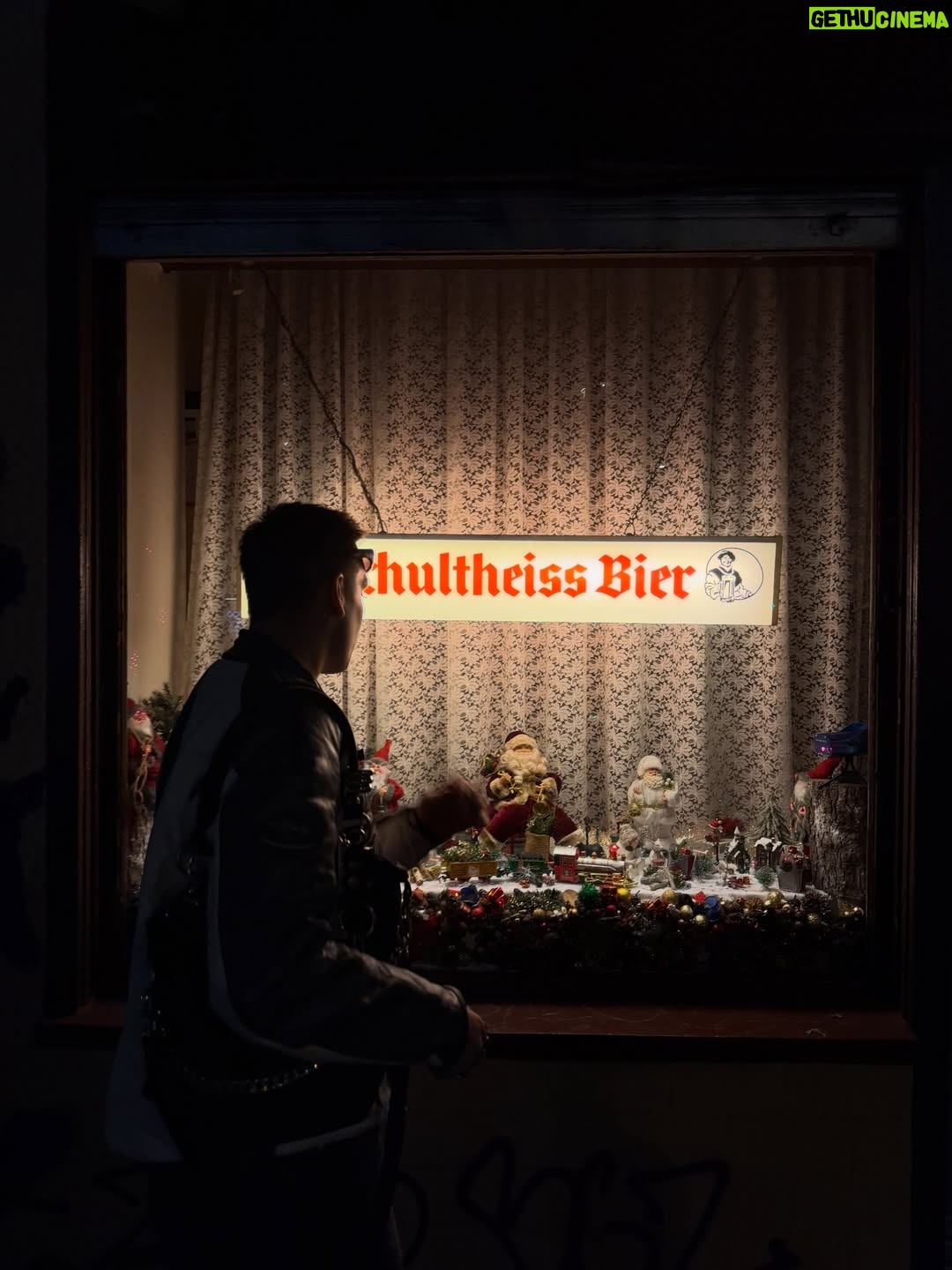 Julia Wulf - 15.2K Likes - Irgendwie sind dieses Jahr die Winter Depris ausgeblieben