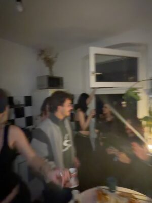 Julia Wulf Instagram - Irgendwie sind dieses Jahr die Winter Depris ausgeblieben