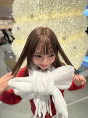 Kalen Anzai Instagram - ．
めりくりーー〜🎅🎄🤍🎀
⁡
ブーツも可愛いしご飯も美味しいし〜>⩊<🤍