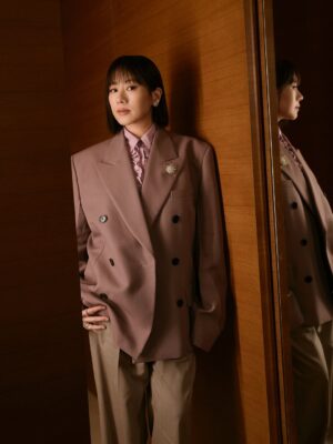 Karena Lam Kar-Yan Instagram - 女明星要美美參加頒獎典禮是很不容易的事需要很多人的幫忙！謝謝你們讓我輕鬆自在的去金馬獎！

紅毯造型
套裝  @gucci
珠寶  @tiffanyandco
攝影  @tzuyin 
造型  @quentilu
化妝  @stinghsieh 
髮型  @kristywailing 
美甲 Yolanda & Min