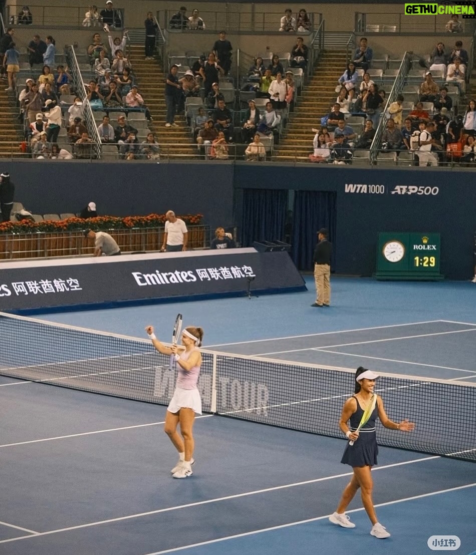 Karolína Muchová - 9.6K Likes - Doubles trouble in Beijing 👻🧧
Made it to the semis with a lot of laughs (and maybe a few questionable tactics). 
It’s not the ending we hoped for, but your love made it all worth it🫰🏽🤍
谢谢你们!
#MucHon