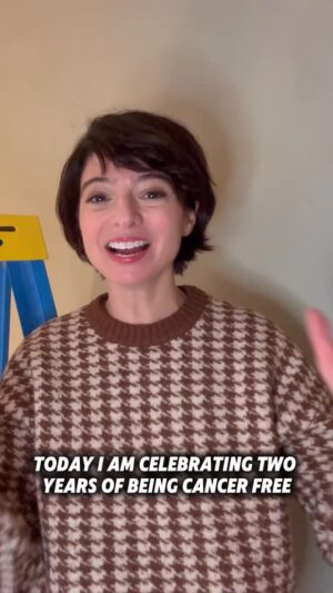 Kate Micucci Instagram - Celebrating two years of being cancer free today! So here’s a little PSA and some ART from me to you! ❤️