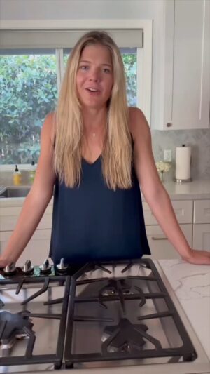 Kate Miner Instagram - ✨ Calling all my fellow Virgo moms out there ✨ You know who you are… color-coded calendars, alphabetized spice racks, and an extreme satisfaction in checking things off a list. 🙋🏼‍♀️♍️

As a mom, staying organized is my lifeline — and Jam Family Calendar has honestly become my secret weapon. It keeps the whole family in sync (and keeps my Virgo energy very, very happy).

If you’ve been thinking about trying it, now’s the perfect time — they’re offering 30% off Back-to-School pricing for one more week, plus a 30-day free trial. Head over to @jamfamilycalendar to sign up and see why I’m obsessed.

Because nothing feels better than a little less chaos and a little more calm. 💫

#VirgoSeason #MomLife #familylife #familyorganization