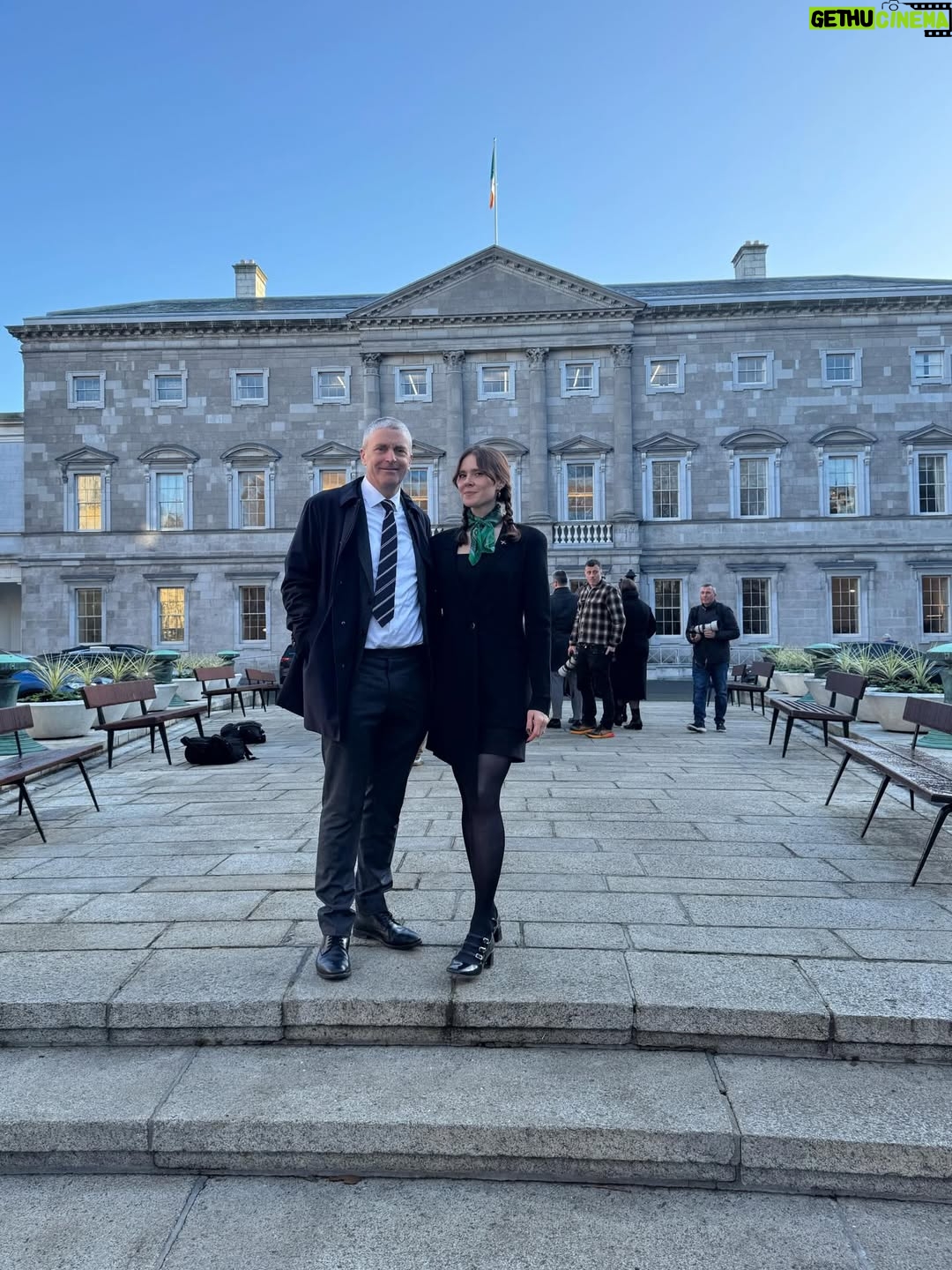 Kate Nash - 4.3K Likes - Here I am with Constance Markievicz the Irish revolutionary nationalist politician, suffragist and socialist & the first woman elected to the Parliament of the United Kingdom, (although she was in prison at the time, what a legend) ☘️ Thank you @padalytd for inviting me to parliament, Leinster House in Dublin, it was truly inspiring. Thanks to @susanoneillmusic & @mickflannerymusic for having me & @boomvision at Vicar Street! To @rionhannora for the visionary garms, to @trawfawdeen for jumping in last minute & playing the fiddle like an absolute angel, to @cobblestonepubdublin & the Mulligans for the session & inviting me up for a tune. And as always to @cornucopia_restaurant for the many vegan scones that I enjoy so much. Happy Christmas everyone. 💚☘️