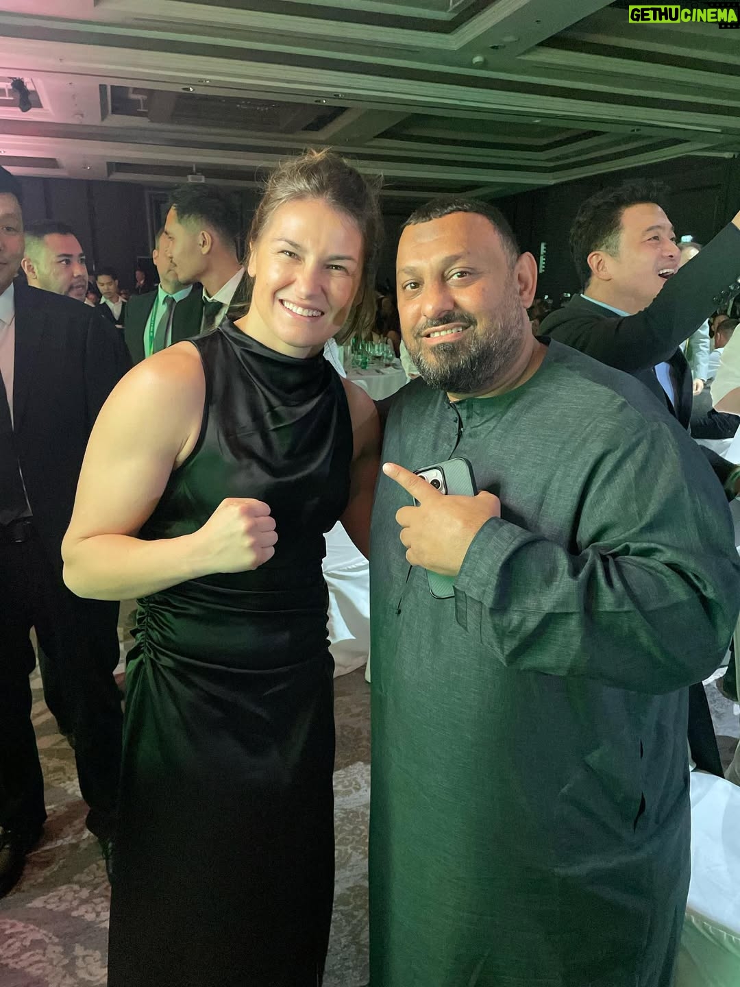 Katie Taylor - 30.6K Likes - An incredible night in Bangkok at the @wbcboxing gala dinner!!
