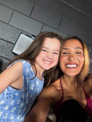 Kayla Itsines Instagram - A whirlwind of emotions in the last quarter of this year 🤍 From travel, to family time, losing our dog 🕊️…. and everything in between 🥹 12 more days and we are heading off again … see you soon 🇦🇪 🇺🇸 😍