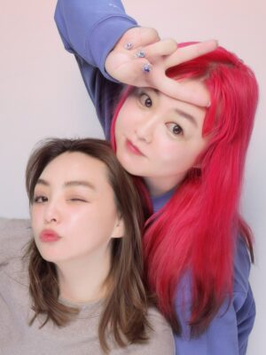Kayo Noro Instagram - M1グランプリも優勝🏆決まったところでm(_ _)m
記念投稿ということでw
全然関係ないんですけどw
・
大好きぺえちゃんとの思い出を投稿しますw
・
渋谷にて👯‍♀️
あーーーー！いるいるぅシリーズでお届けします☺️