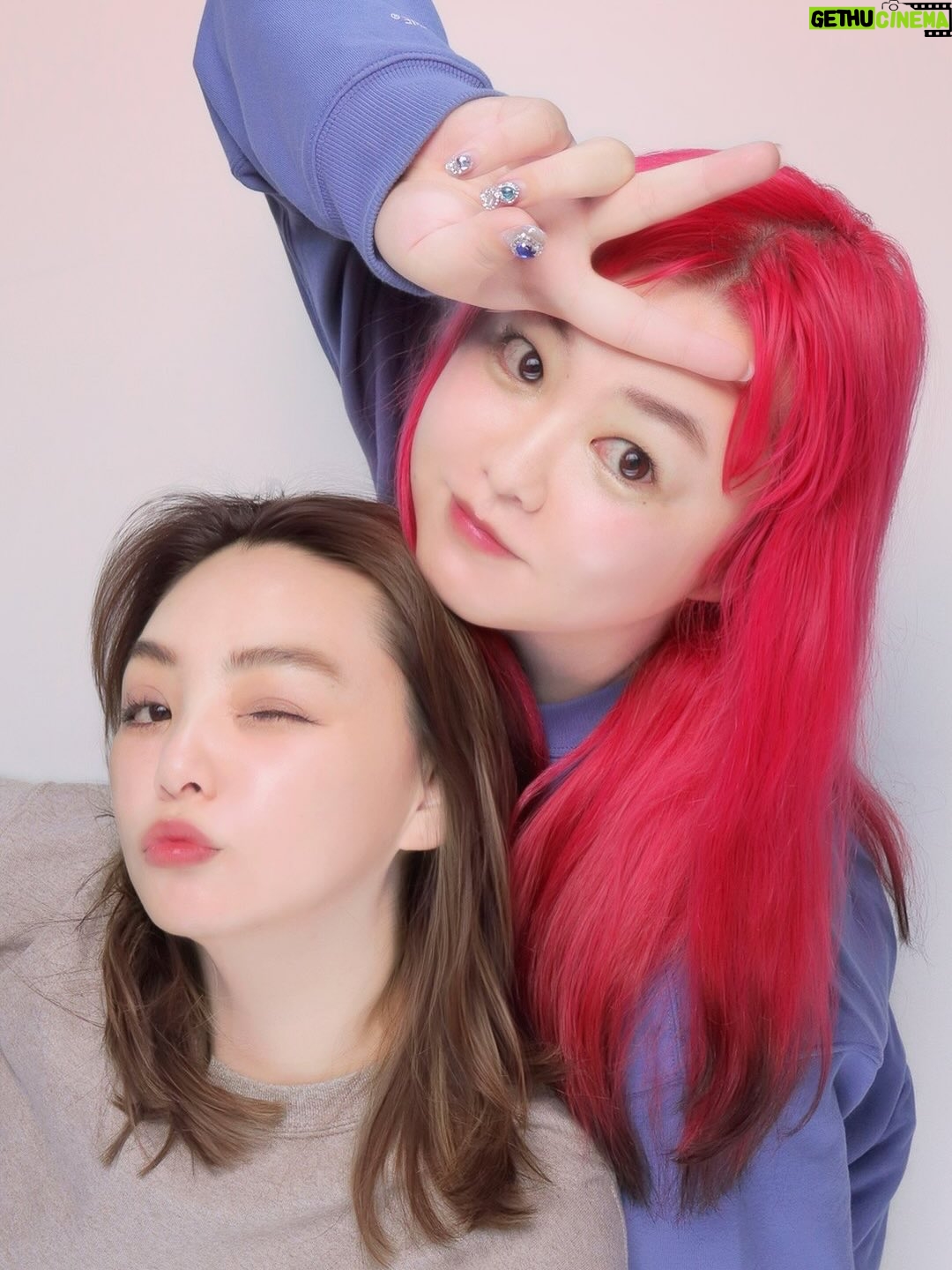 Kayo Noro - 38.4K Likes - M1グランプリも優勝🏆決まったところでm(_ _)m
記念投稿ということでw
全然関係ないんですけどw
・
大好きぺえちゃんとの思い出を投稿しますw
・
渋谷にて👯‍♀️
あーーーー！いるいるぅシリーズでお届けします☺️