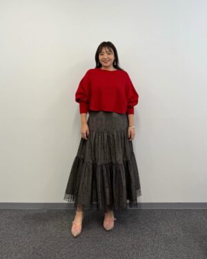 Kayo Noro Instagram - 衣装です  遅くなりました🙇🏻‍♀️
・
①knit @cadune_official
skirt @arpege_story
shoes @bananarepublic_jp
jewelry @unoaerre_japan
・
②overall universaloverall _jp
cut&sewn @robert.p.miller_official
mule @tsurubymarikooikawa
pierce @artidaoud
・
③cut&sewn @ships_women_official  @uhruhruhr
skirt @arpege_story
boots @zara 
jewelry @unoaerre_japan
・
④shirt @uncrave_official @onward__official
skirt @jdot_official_
sandal @dianashoespress
pierce @zuttoholic
ring  @unoaerre_japan 
・
⑤knit @ships_women_official 
pants @lepsim_official
mule @kanematsu_official
jewelry @artidaoud
・
⑥shirt @stola.jp
pants @qualite_official
pumps @kanematsu_official
jewelry @unoaerre_japan
・
⑦all in one @mystrada_official
blouses @index.official_
sandal @zara
jewelry @unoaerre_japan
・
⑧jacket @manof_official
knit @lounie_jp
skirt ,pumps @tsurubymarikooikawa
pearl pierce,pearl ring@artidaoud
bangle,ring @unoaerre_japan
・
⑨longsleeve jersey ,pants,sneaker @pumajapan
jewelry @e.m._official
・
⑩sweater @firsthand__official __official
cut&sewn,pants @gap_jp,@gap
sneaker @ugg
pierce @unoaerre_japan
・
⑪knit @ships_women_official
lace blouse @maisonspecial_women
skirt @firsthand__official 
boot @tsurubymarikooikawa
jewelry @unoaerre_japan
・
⑫cardigan @stola.jp
tank top @ships_women_official
pants @mystrada_official
mule @kanematsu_official
pierce @unoaerre_japan
blacelet,rings @zuttoholic
・
⑬blouse @cadune_official
pants @norc.jp
pumps @dianashoespress
pierce,ring @zuttoholic 
a ring on the left hand  @unoaerre_japan
・
⑭knit @cadune_official
skirt @mystrada_official
mule @dianashoespress
jewelry @unoaerre_japan
・
⑮knit @cygne_2
skirt @jdot_official_
pumps @tsurubymarikooikawa
jewelry @unoaerre_japan
・
⑯knit polo @manof_official
blue knit @stola.jp
skirt @dresslaveofficial
flat shoes @charleskeithofficial
jewelry @unoaerre_japan
・
⑰one piece,knit vest @arpege_story
boots @charleskeithofficial
jewelry @unoaerre_japan
・
⑱knit @elura_official
skirt @freada_official @freaksstore_official
boots @kanematsu_official
jewelry @zuttoholic
・
⑲sweater with frill @firsthand__official 
pants @freaksstore_official
shoes @grise.jp @letalon_jp
jewelry @unoaerre_japan