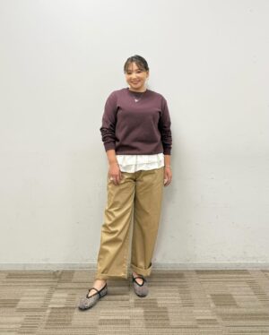 Kayo Noro Instagram - 衣装です  遅くなりました🙇🏻‍♀️
・
①knit @cadune_official
skirt @arpege_story
shoes @bananarepublic_jp
jewelry @unoaerre_japan
・
②overall universaloverall _jp
cut&sewn @robert.p.miller_official
mule @tsurubymarikooikawa
pierce @artidaoud
・
③cut&sewn @ships_women_official  @uhruhruhr
skirt @arpege_story
boots @zara 
jewelry @unoaerre_japan
・
④shirt @uncrave_official @onward__official
skirt @jdot_official_
sandal @dianashoespress
pierce @zuttoholic
ring  @unoaerre_japan 
・
⑤knit @ships_women_official 
pants @lepsim_official
mule @kanematsu_official
jewelry @artidaoud
・
⑥shirt @stola.jp
pants @qualite_official
pumps @kanematsu_official
jewelry @unoaerre_japan
・
⑦all in one @mystrada_official
blouses @index.official_
sandal @zara
jewelry @unoaerre_japan
・
⑧jacket @manof_official
knit @lounie_jp
skirt ,pumps @tsurubymarikooikawa
pearl pierce,pearl ring@artidaoud
bangle,ring @unoaerre_japan
・
⑨longsleeve jersey ,pants,sneaker @pumajapan
jewelry @e.m._official
・
⑩sweater @firsthand__official __official
cut&sewn,pants @gap_jp,@gap
sneaker @ugg
pierce @unoaerre_japan
・
⑪knit @ships_women_official
lace blouse @maisonspecial_women
skirt @firsthand__official 
boot @tsurubymarikooikawa
jewelry @unoaerre_japan
・
⑫cardigan @stola.jp
tank top @ships_women_official
pants @mystrada_official
mule @kanematsu_official
pierce @unoaerre_japan
blacelet,rings @zuttoholic
・
⑬blouse @cadune_official
pants @norc.jp
pumps @dianashoespress
pierce,ring @zuttoholic 
a ring on the left hand  @unoaerre_japan
・
⑭knit @cadune_official
skirt @mystrada_official
mule @dianashoespress
jewelry @unoaerre_japan
・
⑮knit @cygne_2
skirt @jdot_official_
pumps @tsurubymarikooikawa
jewelry @unoaerre_japan
・
⑯knit polo @manof_official
blue knit @stola.jp
skirt @dresslaveofficial
flat shoes @charleskeithofficial
jewelry @unoaerre_japan
・
⑰one piece,knit vest @arpege_story
boots @charleskeithofficial
jewelry @unoaerre_japan
・
⑱knit @elura_official
skirt @freada_official @freaksstore_official
boots @kanematsu_official
jewelry @zuttoholic
・
⑲sweater with frill @firsthand__official 
pants @freaksstore_official
shoes @grise.jp @letalon_jp
jewelry @unoaerre_japan