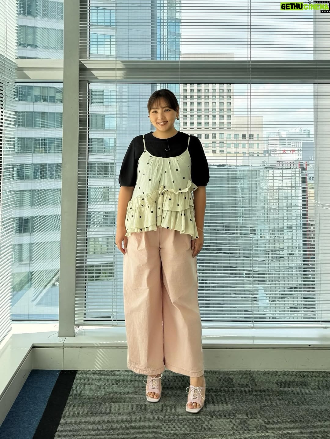 Kayo Noro - 71.1K Likes - 衣装です🙋🏻‍♀️
・
①
knit with bustier @jusglitty_official
pants @arpege_story
penny loafers @kanematsu_official
jewelry @zuttoholic
・
・
②
blouse @qualite_official
pants @lounie_jp
pumps @kanematsu_official
jewelry @unoaerre_japan
・
・
③
velour pullover @cadune_official
lace blouse @mystrada_official
pants @threefourtime_official
pumps @tsurubymarikooikawa
jewelry @unoaerre_japan
・
・
④
camisole @mystrada_official
blouse @opaque.clip
pants @stola.jp
sandal @daianashoespress
pierce,ear cuff @zuttoholic
blacelet,ring @unoaerre_japan
・
・
⑤
jacket @studious_womens ,@studious_official
lace blouse @manof_official
pants @unfilo_official
pumps @tsurubymarikooikawa
jewelry @unoaerre_japan
・
・
⑥
blouson,blouse @cadune_official
pants @zara
pumps @tsurubymarikooikawa
jewelry @unoaerre_japan
・
・
⑦
cardigan @ships_women_official 
cut&sewn @lounie_jp
skirt @doclasse_style
sandal @tsurubymarikooikawa
jewelry @unoaerre_japan
・
・
⑧
blouse @whimgazette_official
t-shirt @g_rock_s
pants @lounie_jp
mule @kanematsu_official
jewelry @unoaerre_japan
・
・
⑨
skirt @cadune_official
mule @kanematsu_official
jewelry @unoaerre_japan
・
・
⑩
knit @rougeviflacle_official
skirt,pumps @tsurubymarikooikawa
pierce @zuttoholic
blacelet,ring @unoaerre_japan
・
・
⑪
blouse @opaque.clip
pants @manof_official
sandal @kanematsu_official
jewelry @unoaerre_japan
・
・
⑫

polo shirt @ships_women_official
skirt @lounie_jp
boots @dianashoespress
blacelet,ring @unoaerre_japan