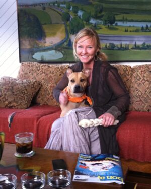 Kelli Giddish Instagram - lost my girl yesterday.  she’s been by my side every step for nearly 15 years.  wise, warm, gentle but our family’s fierce protector.  my protector and confidante.
i don’t really have the words to say every thing that she meant to me- so much love in my heart and hers, we found each other- and that’s what i’m beyond thankful for.