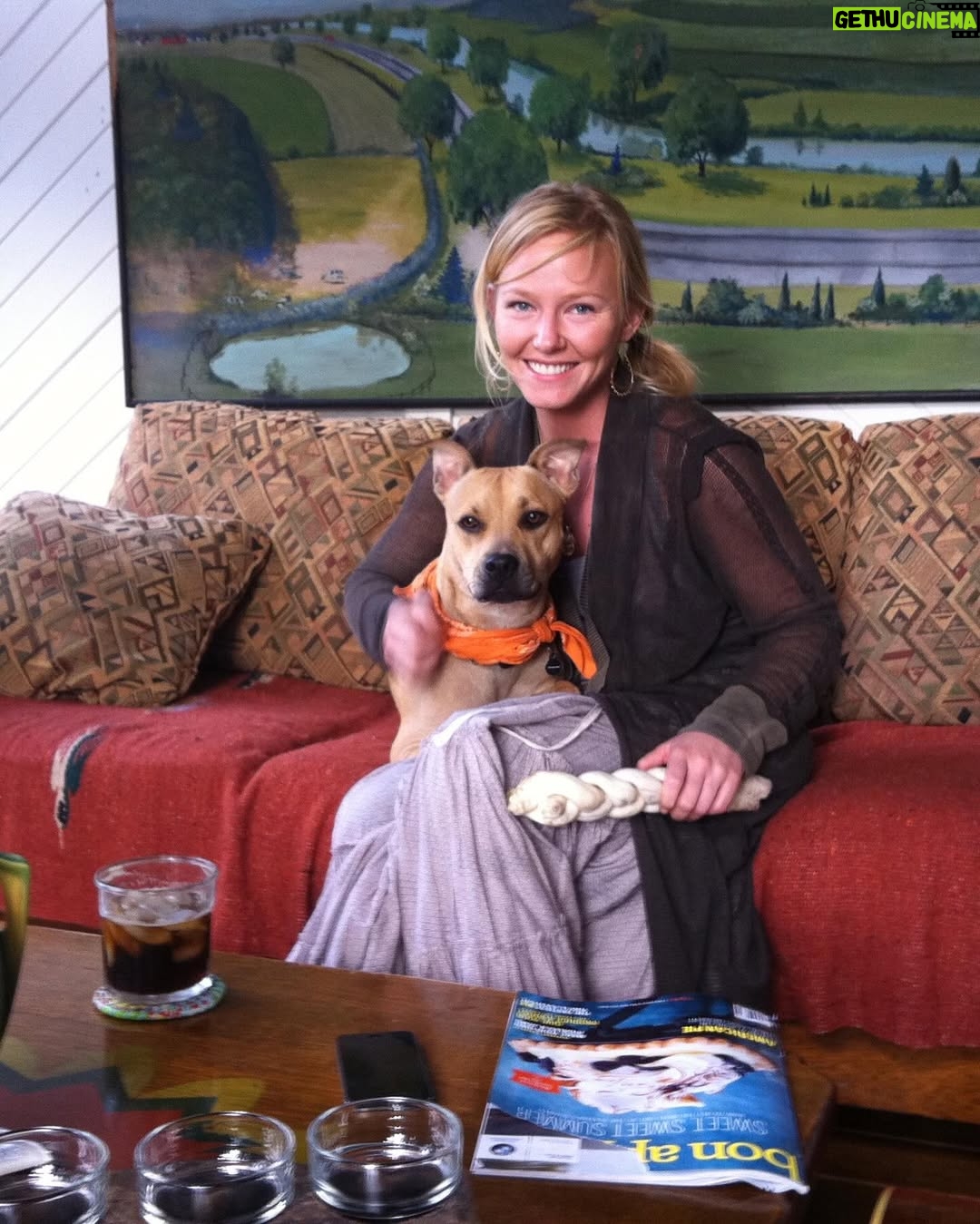 Kelli Giddish - 54.2K Likes - lost my girl yesterday.  she’s been by my side every step for nearly 15 years.  wise, warm, gentle but our family’s fierce protector.  my protector and confidante.
i don’t really have the words to say every thing that she meant to me- so much love in my heart and hers, we found each other- and that’s what i’m beyond thankful for.
