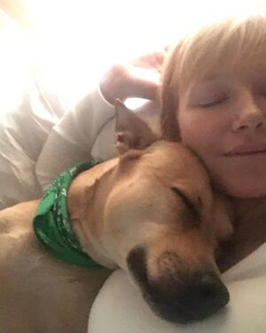 Kelli Giddish Instagram - lost my girl yesterday.  she’s been by my side every step for nearly 15 years.  wise, warm, gentle but our family’s fierce protector.  my protector and confidante.
i don’t really have the words to say every thing that she meant to me- so much love in my heart and hers, we found each other- and that’s what i’m beyond thankful for.