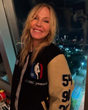 Kelli Giddish Instagram - The NBA returns to @NBC & @Peacock TONIGHT for 2025-26 Season Tip-Off!
@peacock @nbaonnbc @nbc