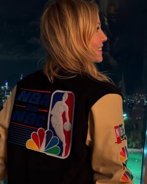 Kelli Giddish Instagram - The NBA returns to @NBC & @Peacock TONIGHT for 2025-26 Season Tip-Off!
@peacock @nbaonnbc @nbc