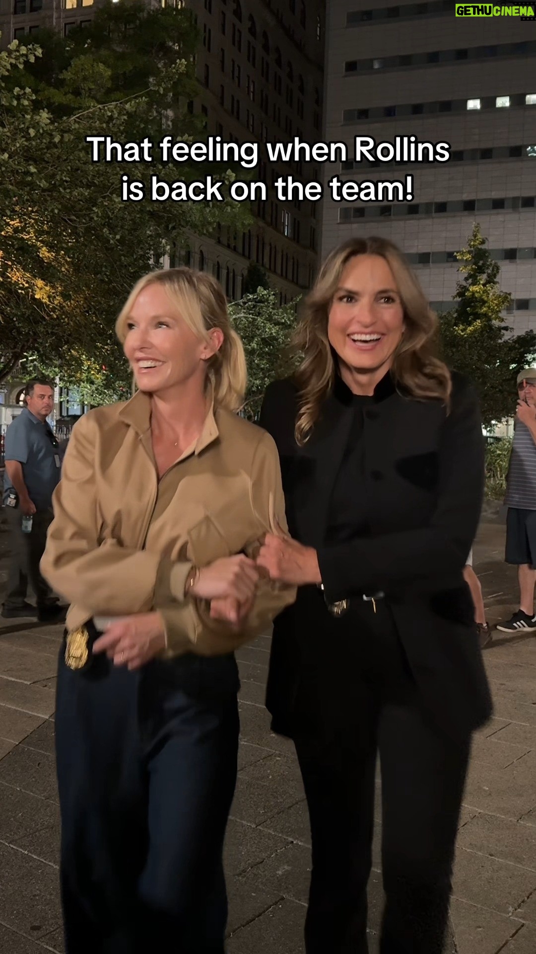 Kelli Giddish - 65.5K Likes - She's BAAAAACK 📣 Watch Rollins & Benson reunite in an all-new #LawAndOrder Thursday on NBC and streaming on Peacock.