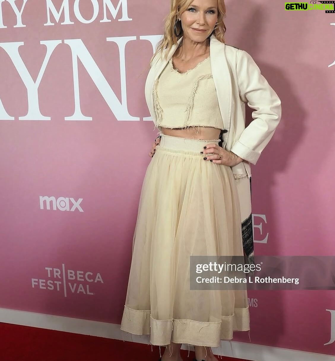 Kelli Giddish - 31.4K Likes - mariska has done an exquisite film - @mymomjayne. a portrait of a family, of a woman we’ve wondered about for years, and of my friend.  seeing her celebrate and celebrating this journey at last night’s @tribecafilmfestival was unforgettable.  i’m so very very proud and in awe.  thank you to the beautiful  @lcf_cristina  @anotherarchive__  for the amazing clothes, so appreciate you!!!