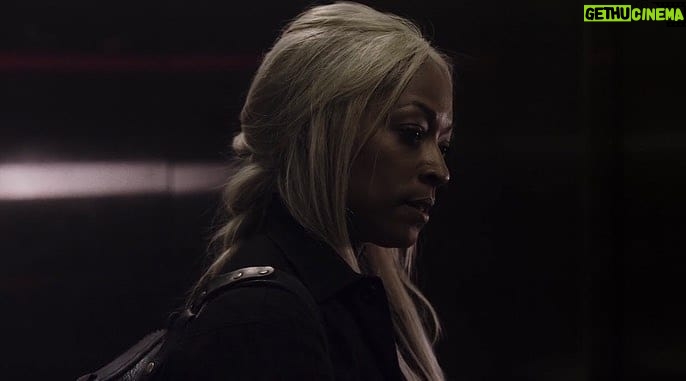 Kellita Smith - 12.1K Likes - Who misses Warren because, I do !
#teamwarren 
Slide show creds: @addyzwacker