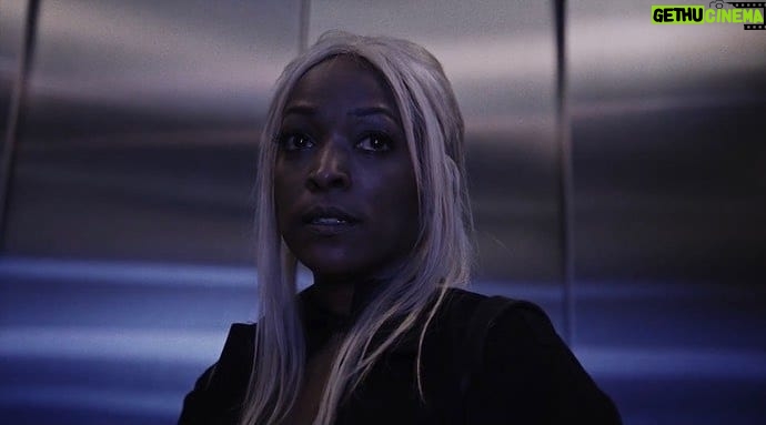 Kellita Smith - 12.1K Likes - Who misses Warren because, I do !
#teamwarren 
Slide show creds: @addyzwacker