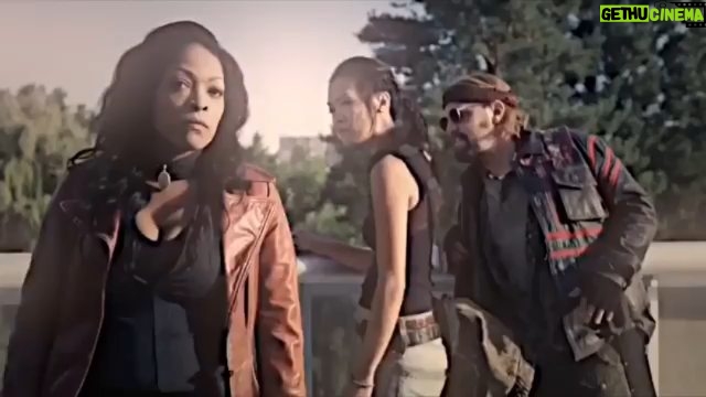 Kellita Smith - 4K Likes - Shout out to @littleredandthewolfz !
#teamwarren @theasylumcc