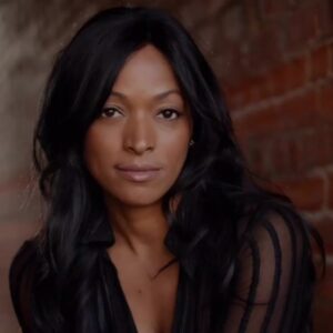Kellita Smith Instagram - Thank you @rollingout 
Repost "Perhaps best known as Wanda on “The Bernie Mac Show,” actress @kellitasmith1 #kellitasmith is accustomed to portraying strong Black women on TV, and her most recent role is no exception. #kellitasmith | READ MORE at ROLLINGOUT.COM"