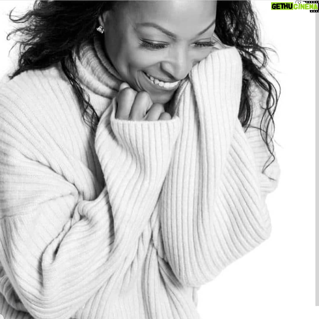 Kellita Smith - 11.2K Likes - LOVE