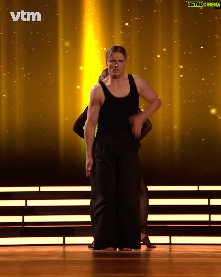 Kelly Pfaff - 18.1K Likes - DWTS Finale > freestyle #mylittlerockstar🌟🎸 keuze van Shania en Jesse > Jazz - keuze van de jury > Weense Wals Proficiat met jullie 2de plaats bij DWTS  maar vooral met jullie 1ste plaats op gevonden vriendschap lieverd ❤️we zijn allemaal Mega Trots op jullie #TeamJeSha