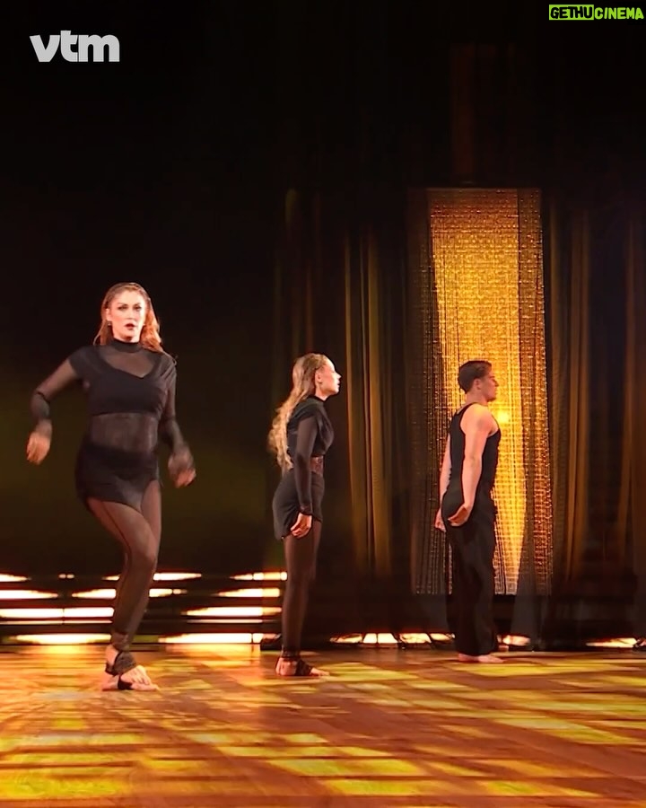 Kelly Pfaff - 15K Likes - DWTS week 7 family week #dancingwithmygirl  DWTS week 8 workshop week 💃🕺